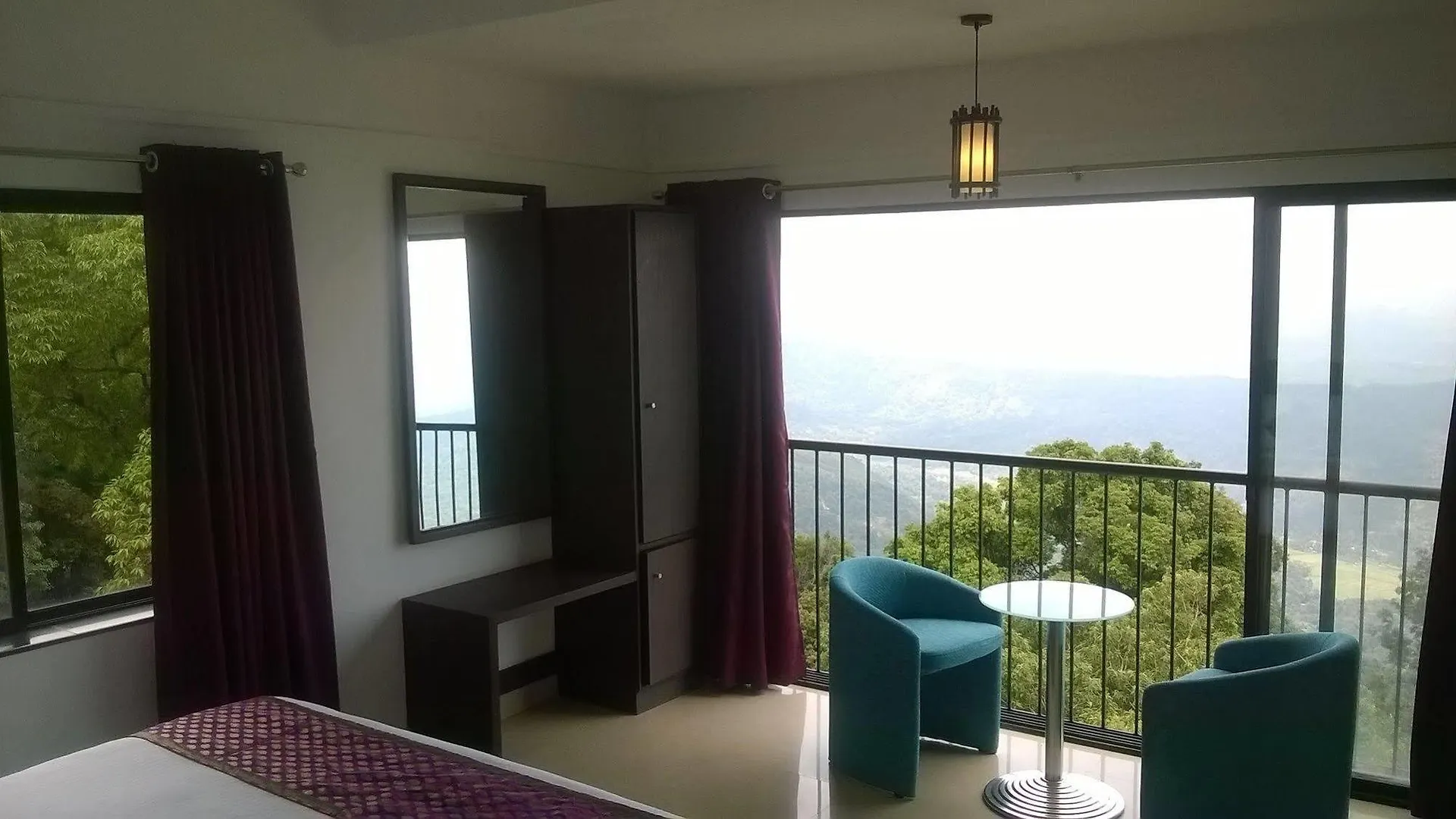 Hotel The Club Munnar