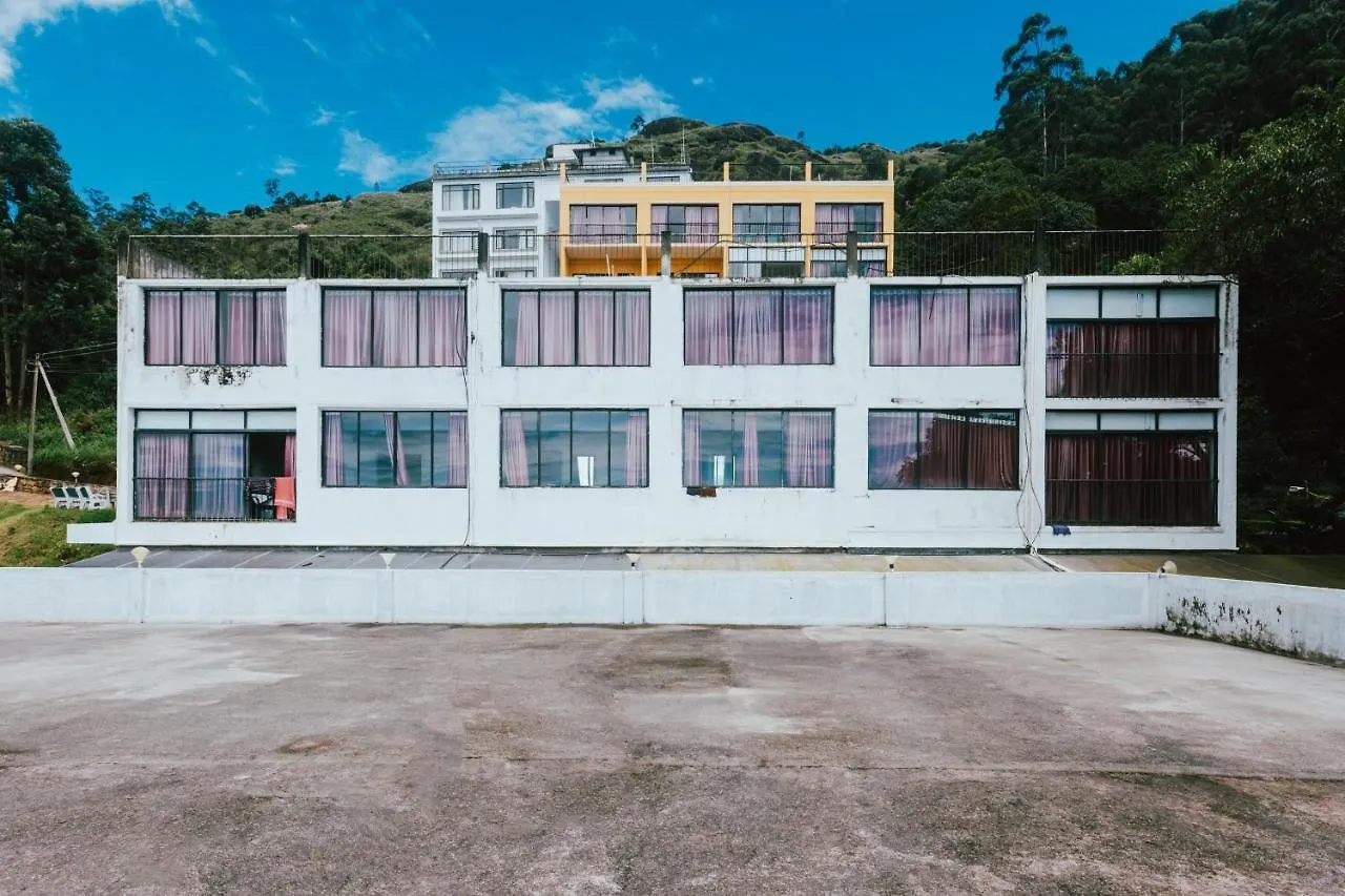 Hotel The Club Munnar